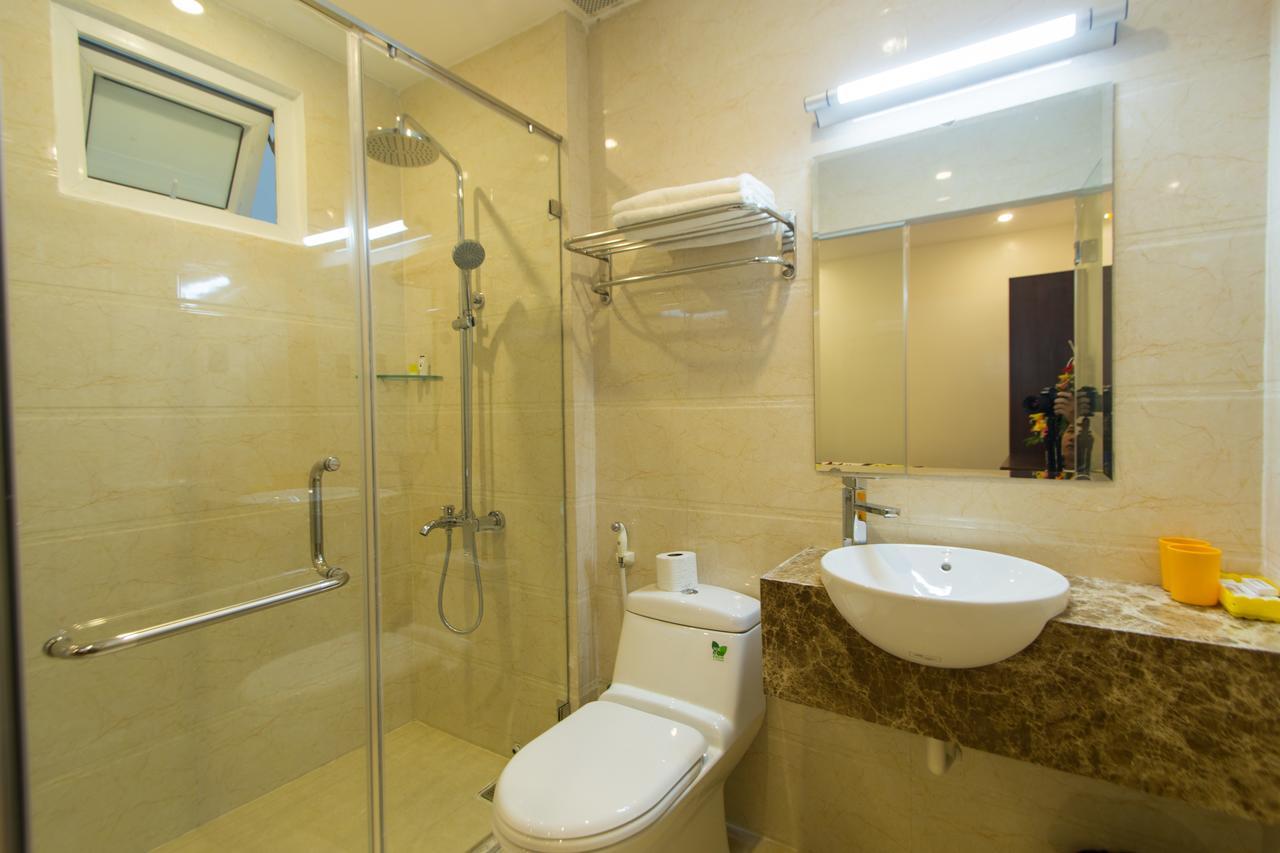 Jupiter Hotel Da Nang Buitenkant foto